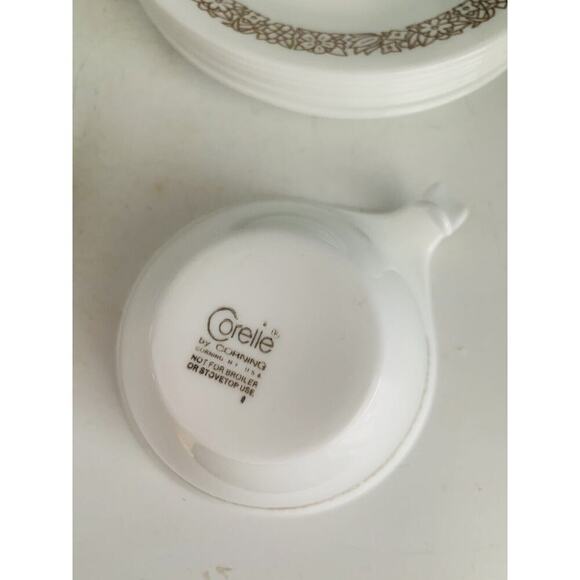 Set of 8 Corelle Woodland Brown Coffee Cups Saucers Open Handled Vintage Corning - Picture 3 of 11